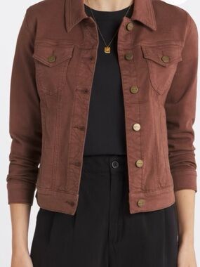 Jolene Brown women’s Jean Jacket size small